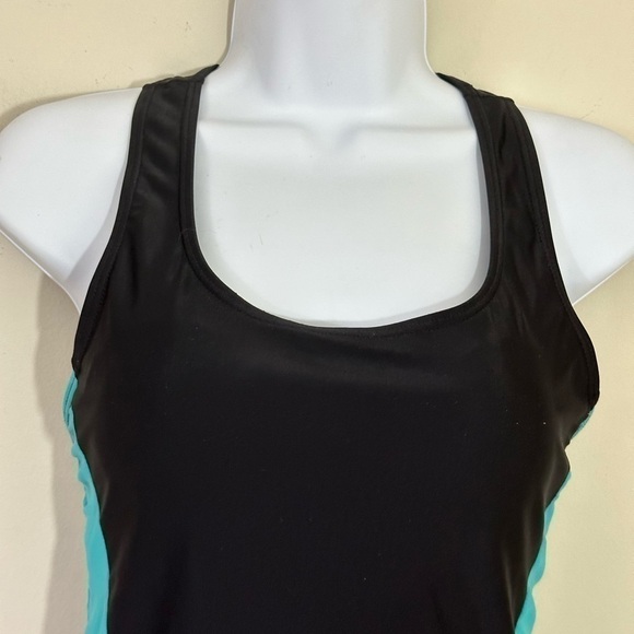 Speedo sz sm 1 piece swimsuit in black with aqua accent. Very nice suit - Picture 2 of 12